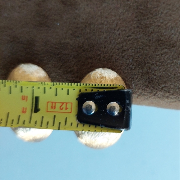 SOLD Monet Vintage Clip On Earrings Brushed Gold Oval Chunky Matte Signed - Picture 2 of 6